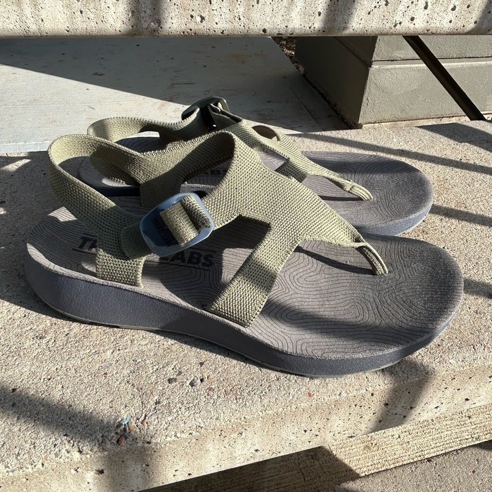 Tread Labs Sandals with Adjustable Straps Arch Support Men’s Size 9 GREEN - Picture 3 of 11